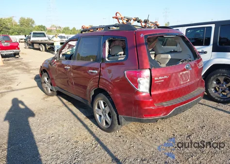 2010 Subaru Forester 2.5X Premium z USA, uszkodzony, nr VIN JF2SH6CC0AH743112